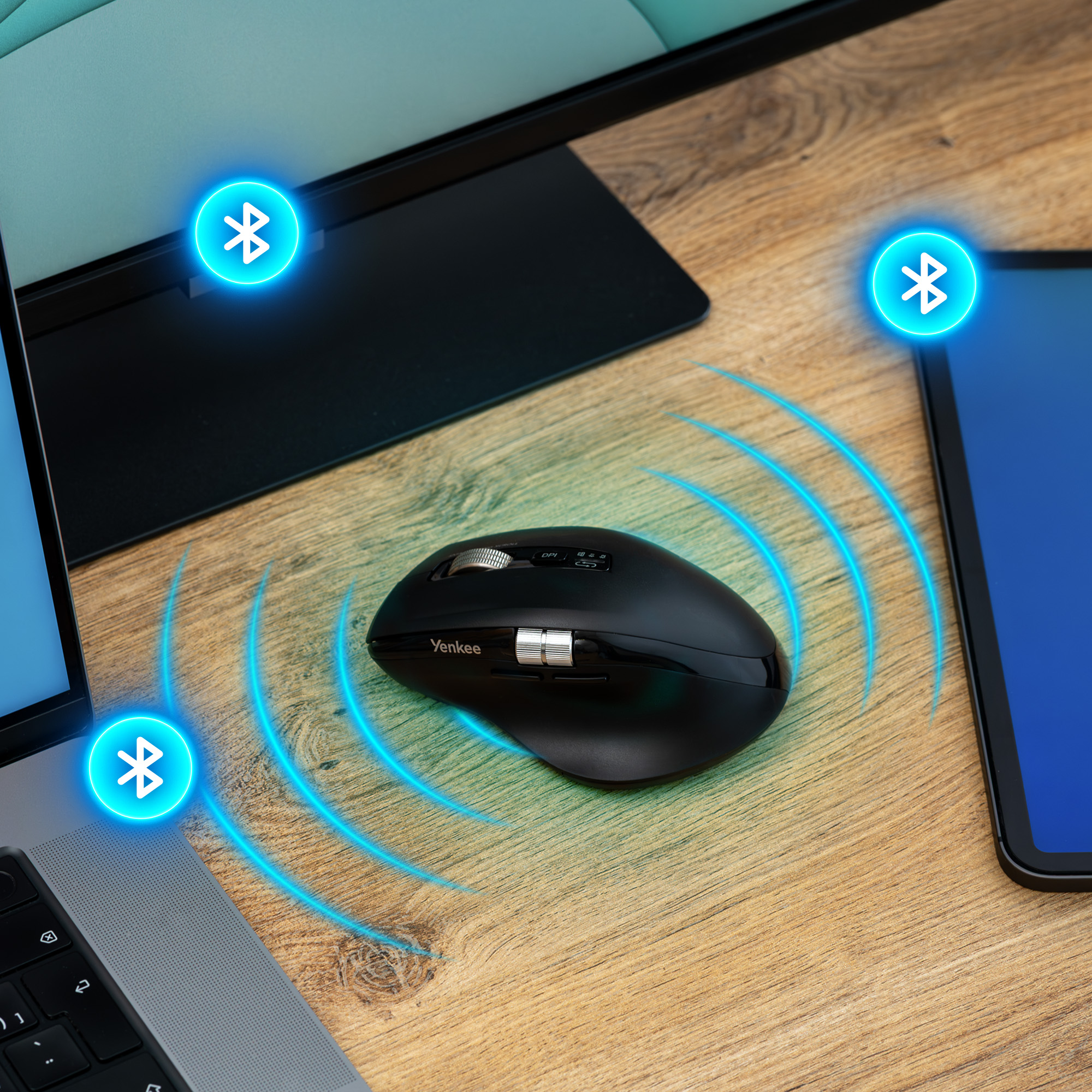 <strong>Supports up to three friendships at once</strong>